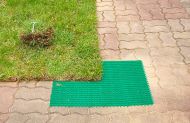 Brummagem Farm, Installation Detail, Tetris, grass and door matt, Daegu, South Korea ©Verena Schmidt